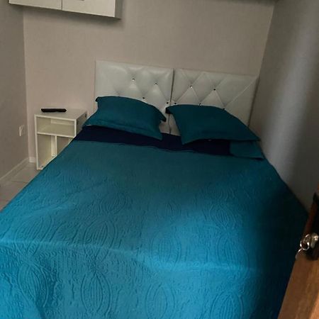 Rent Appart - La Garenne Colombes Exterior photo