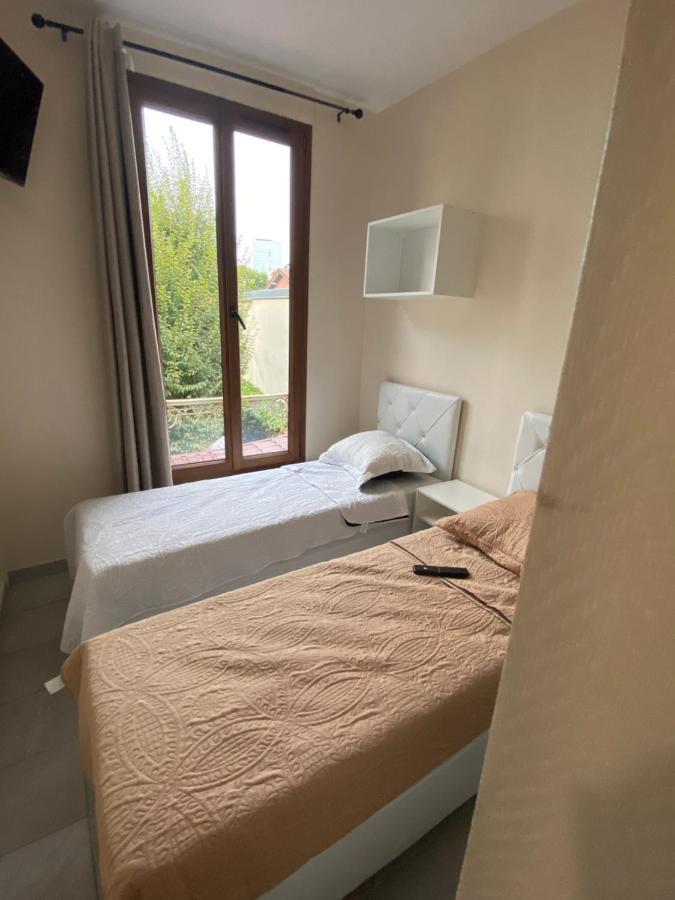 Rent Appart - La Garenne Colombes Exterior photo